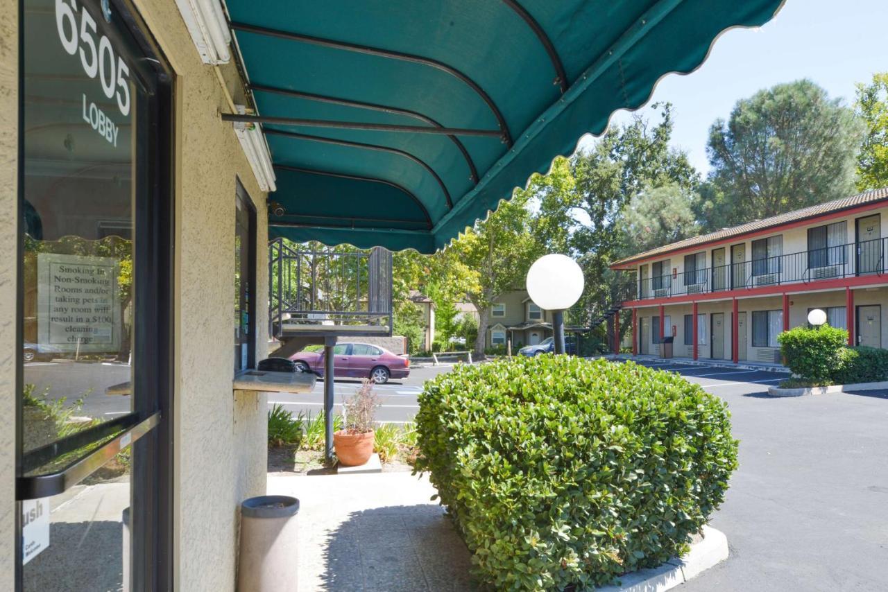 Atascadero Inn Zewnętrze zdjęcie